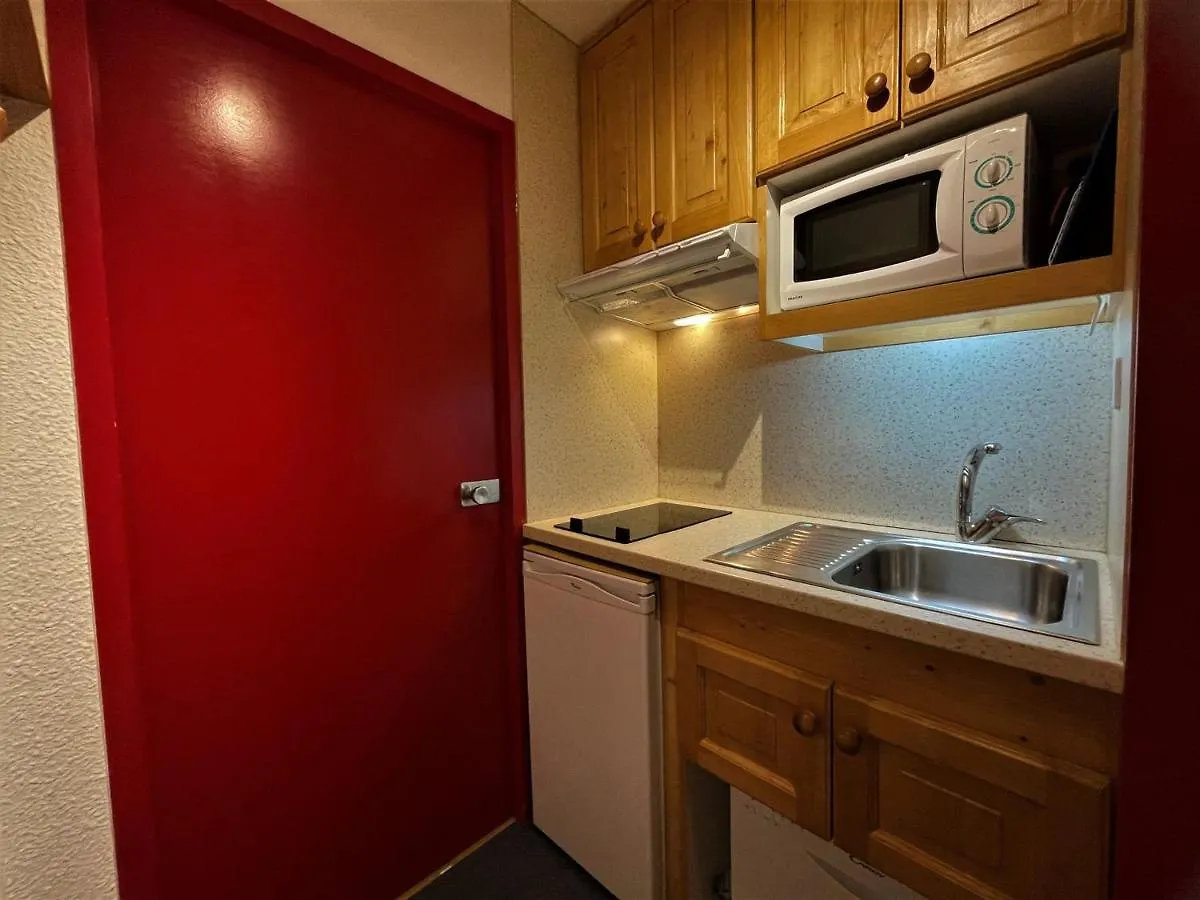 Studio Confortable Au Centre Des Menuires, Balcon, Ski Aux Pieds, 4 Pers, Proche Commerces Et Ecoles De Ski - Fr-1-452-176 Saint-Martin-de-Belleville Apartament