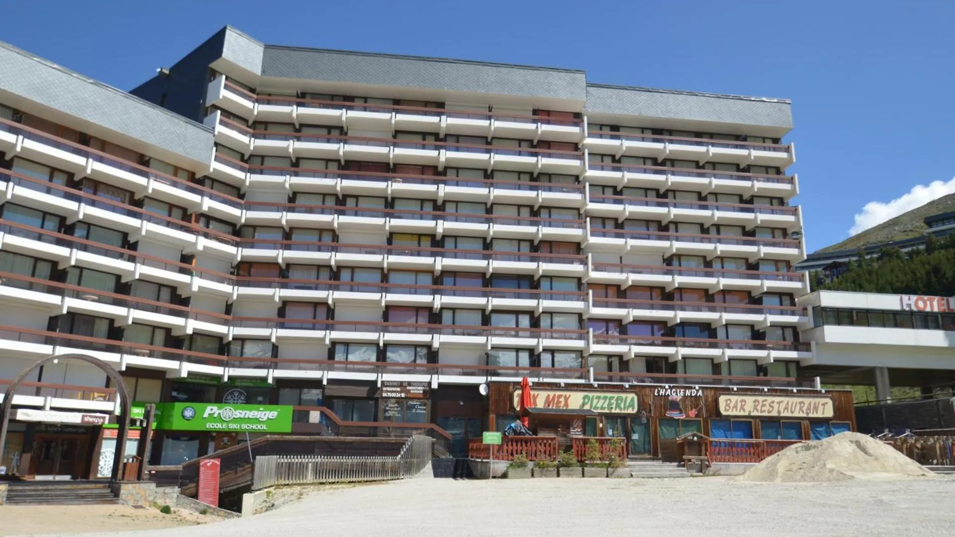 Studio Confortable Au Centre Des Menuires, Balcon, Ski Aux Pieds, 4 Pers, Proche Commerces Et Ecoles De Ski - Fr-1-452-176 Saint-Martin-de-Belleville