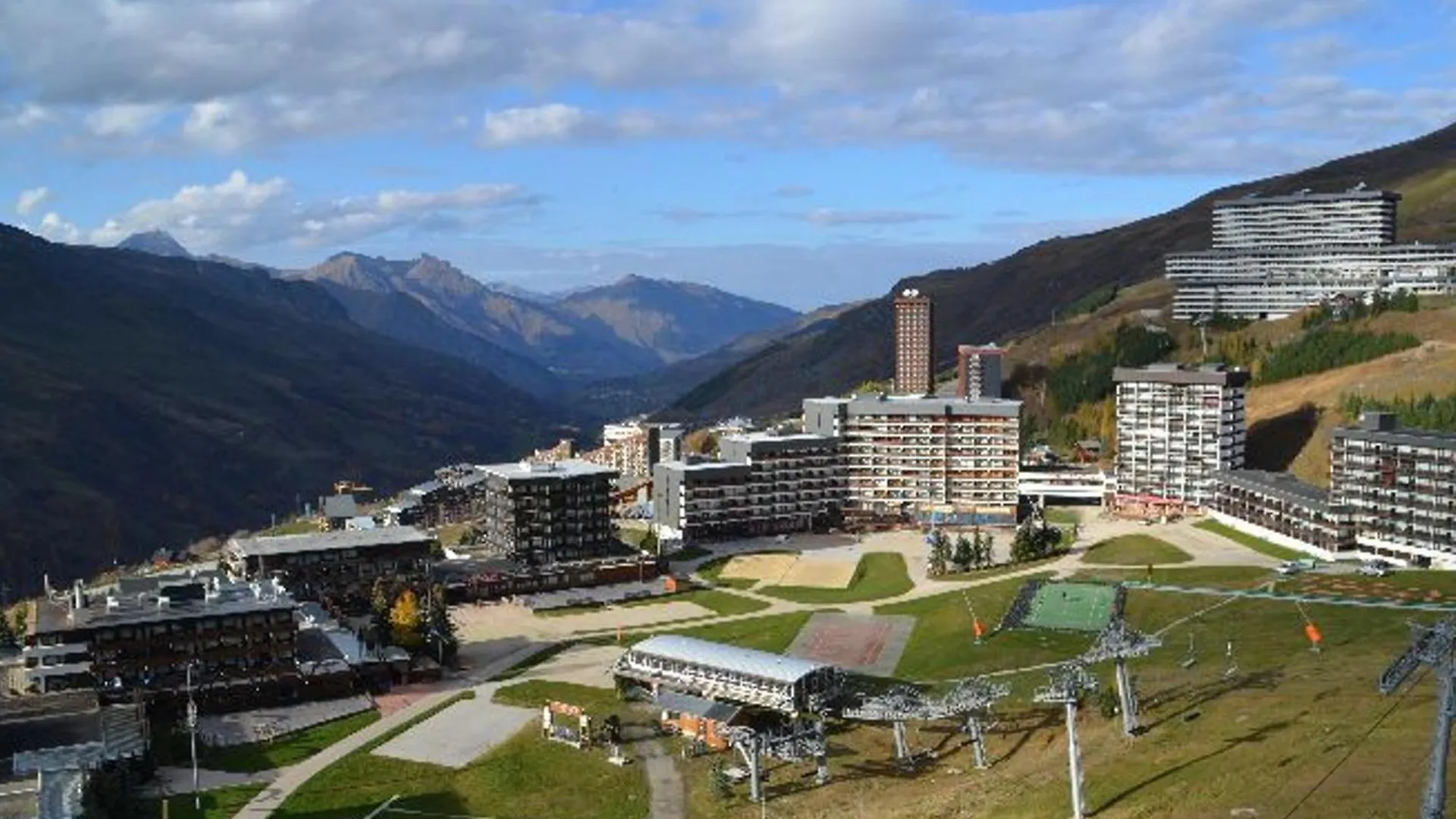 Apartament Studio Confortable Au Centre Des Menuires, Balcon, Ski Aux Pieds, 4 Pers, Proche Commerces Et Ecoles De Ski - Fr-1-452-176 Saint-Martin-de-Belleville